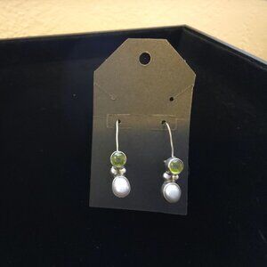 Rare Silpada DW600 Sterling Silver Peridot & Freshwater Pearl Drop Earrings